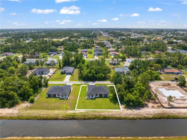 1722  Unice N AVE, Lehigh Acres, FL 33971
