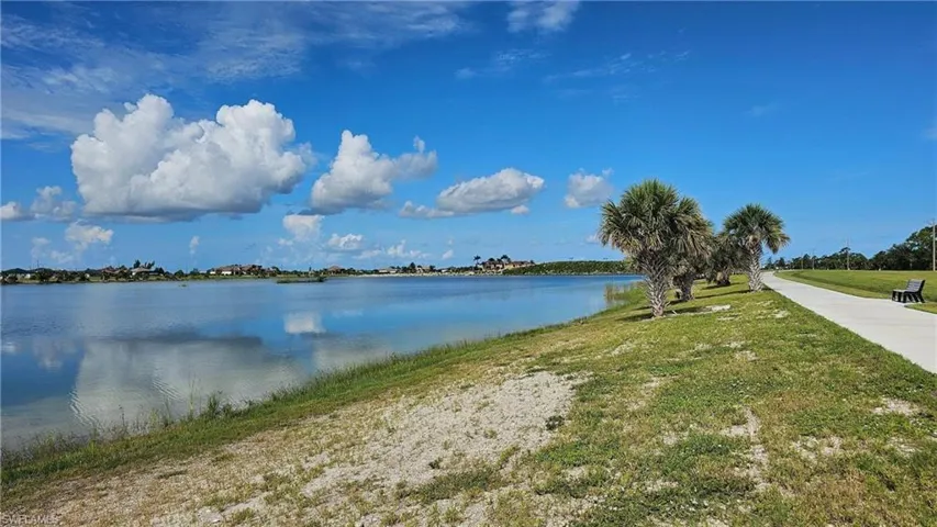 4213 Caloosa Pkwy N, Cape Coral, Florida 33993