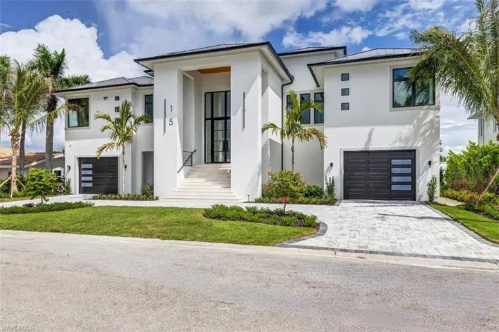 15  Bayview  BLVD, Fort Myers Beach, FL 33931