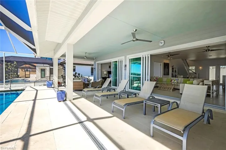 View of the outdoor lanai area