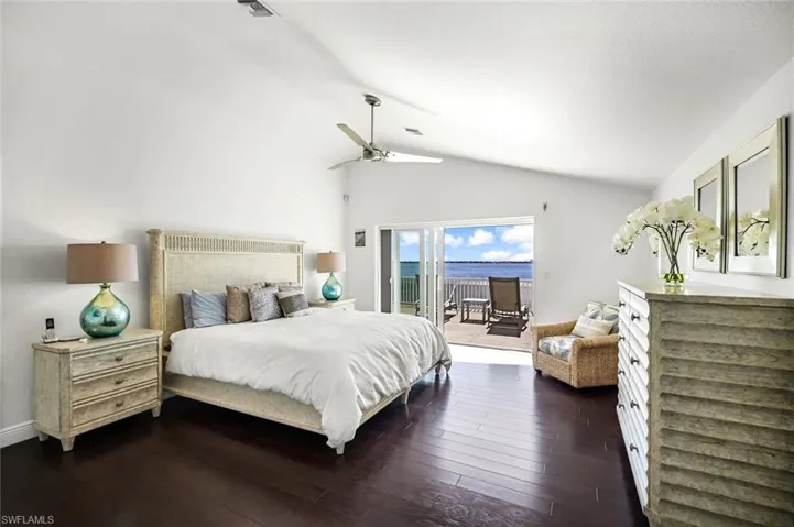 The upper story Master Suite