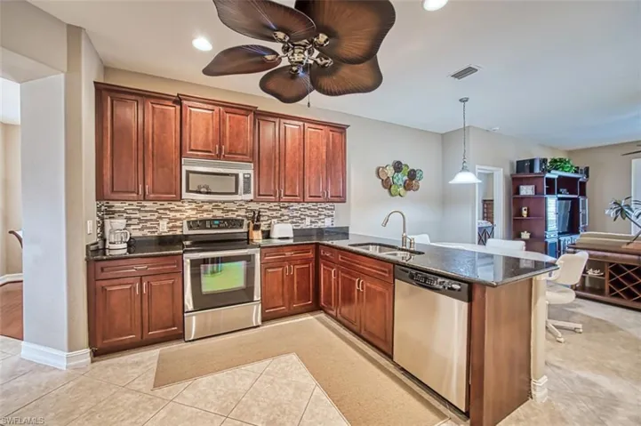 12117 Country Day Cir, Fort Myers Fl 33913