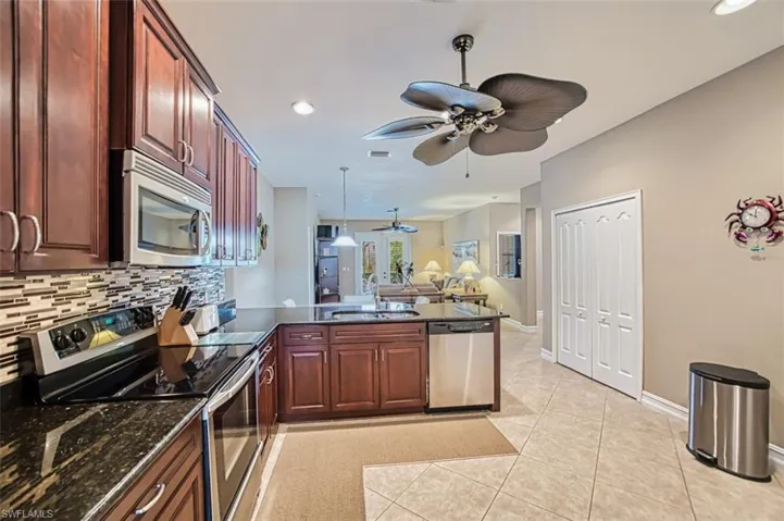 12117 Country Day Cir, Fort Myers Fl 33913