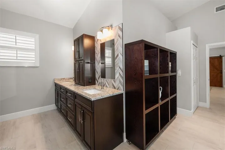 15985 Briarcliff Ln, Fort Myers, Florida 33912