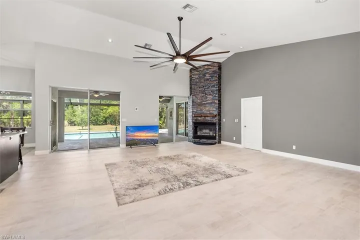 15985 Briarcliff Ln, Fort Myers, Florida 33912