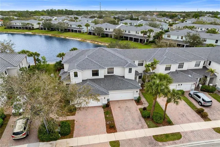 15163  Summit Place  CIR, Naples, FL 34119