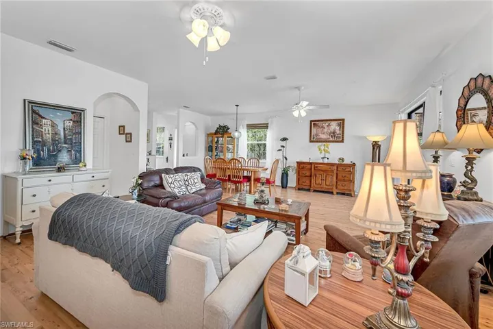 15163  Summit Place  CIR, Naples, FL 34119