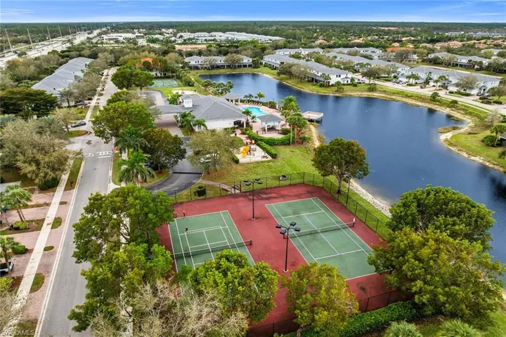 15163  Summit Place  CIR, Naples, FL 34119