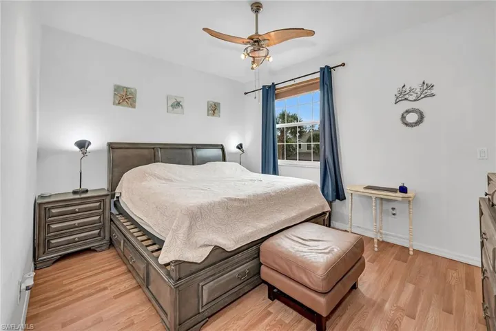 15163  Summit Place  CIR, Naples, FL 34119