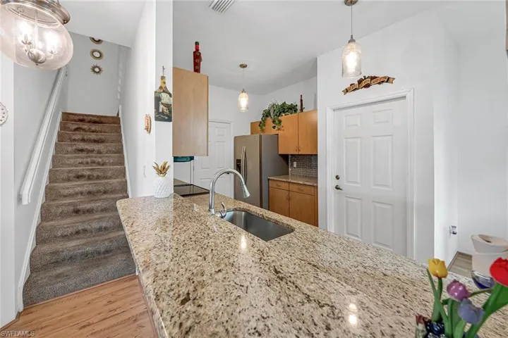 15163  Summit Place  CIR, Naples, FL 34119