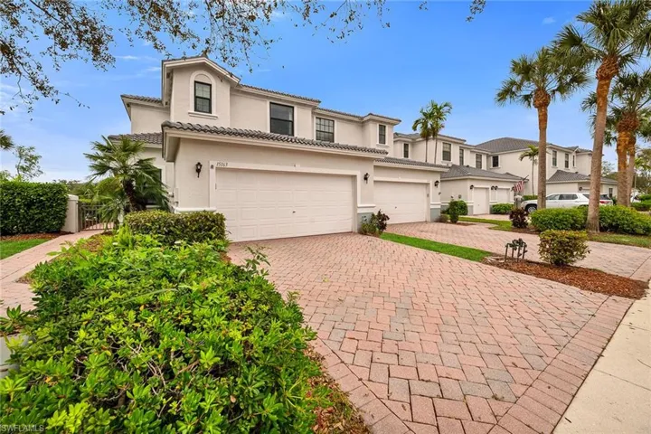 15163  Summit Place  CIR, Naples, FL 34119