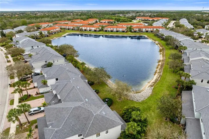 15163  Summit Place  CIR, Naples, FL 34119