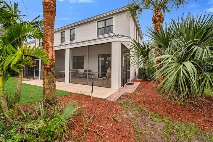 15163  Summit Place  CIR, Naples, FL 34119