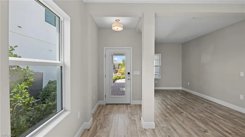 4682  Centaurus  CIR, Naples, FL 34120