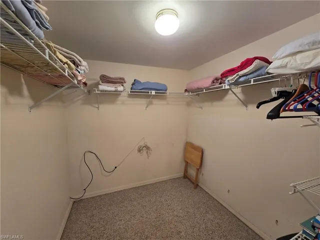 Walk in Closet