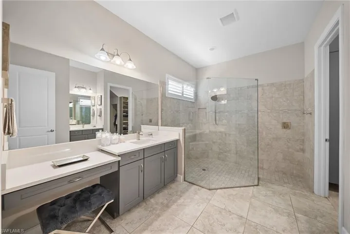 8461 Sevilla Ct, Naples, Florida 34114