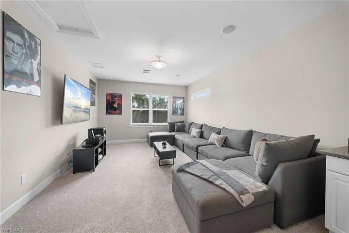 8461 Sevilla Ct, Naples, Florida 34114