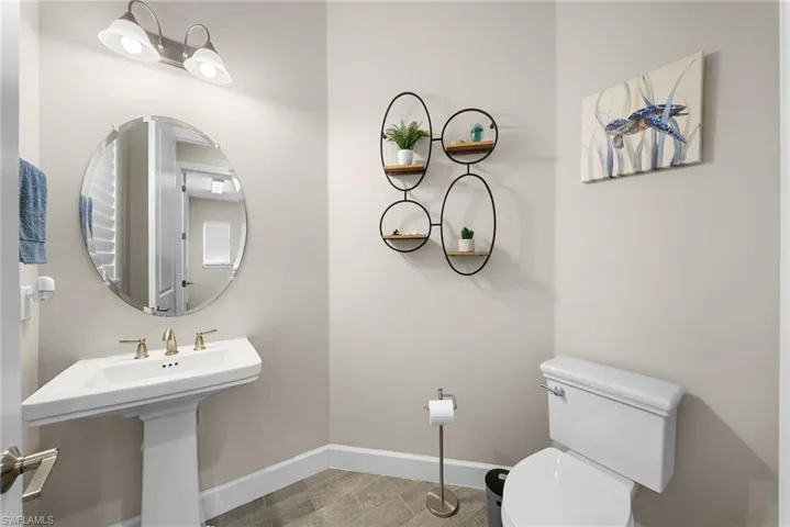 8461 Sevilla Ct, Naples, Florida 34114