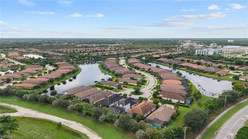 8461 Sevilla Ct, Naples, Florida 34114