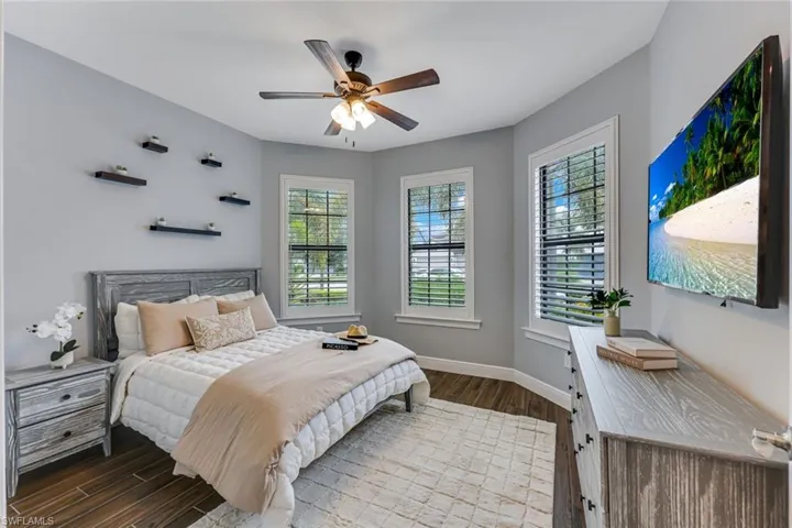 19252 Aqua Shore Dr, Estero, Florida 33913