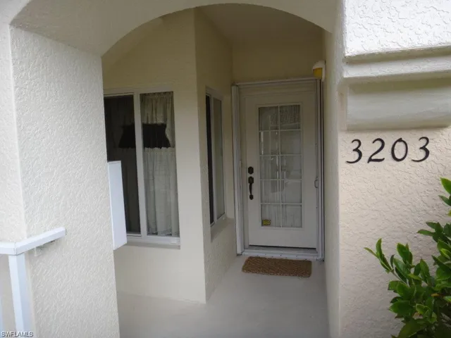 3025 Driftwood Way 3203, Naples, Florida 34109
