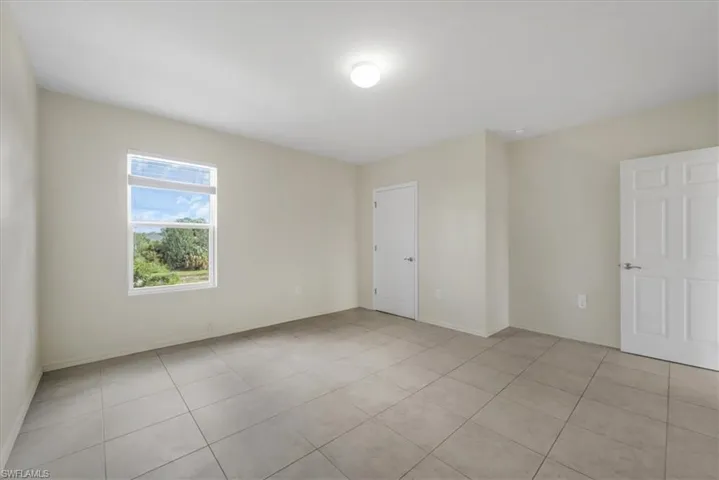 673 Hadley St E, Naples, Florida 34104