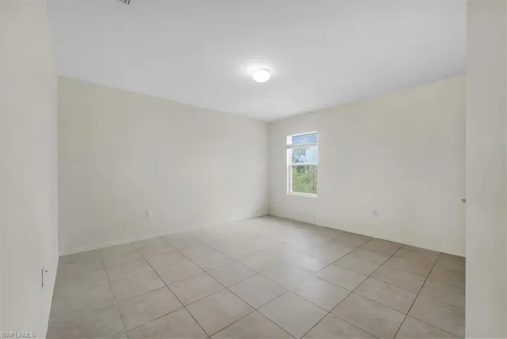 673 Hadley St E, Naples, Florida 34104