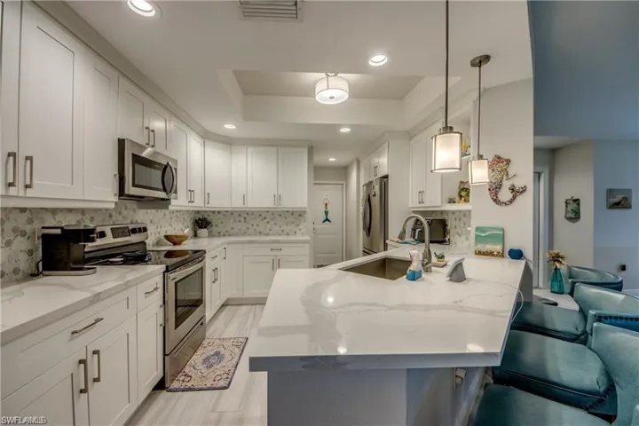 1715 Sw 43rd St, Cape Coral Fl 33914