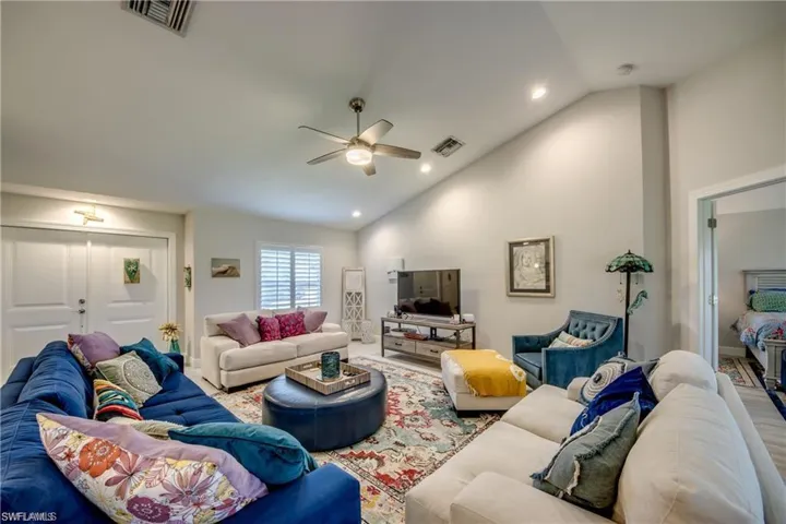1715 Sw 43rd St, Cape Coral Fl 33914
