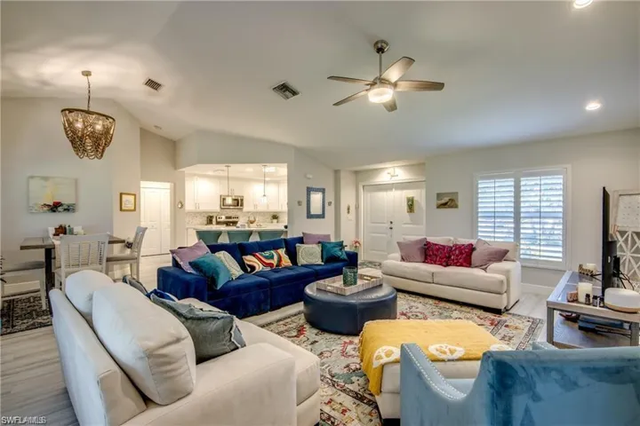 1715 Sw 43rd St, Cape Coral Fl 33914