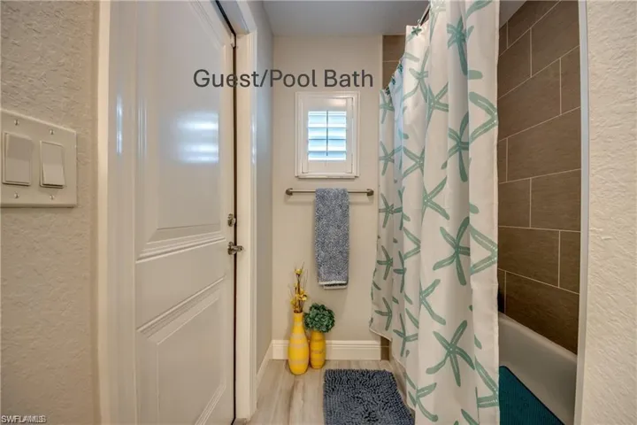 1715 Sw 43rd St, Cape Coral Fl 33914