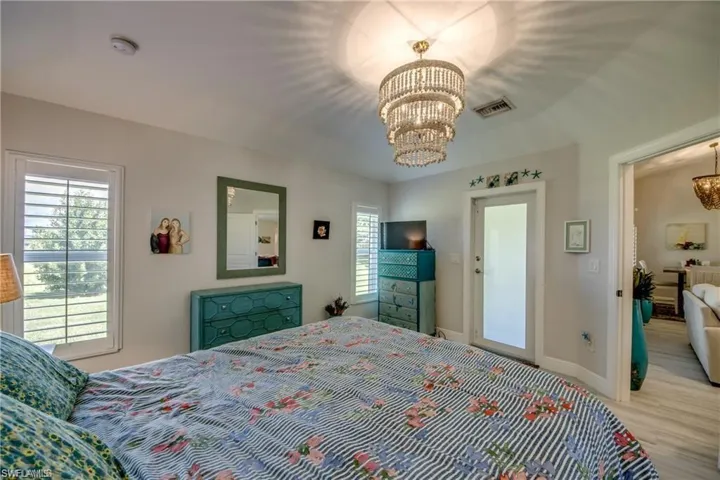 1715 Sw 43rd St, Cape Coral Fl 33914