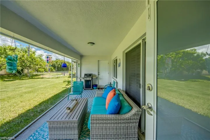 1715 Sw 43rd St, Cape Coral Fl 33914