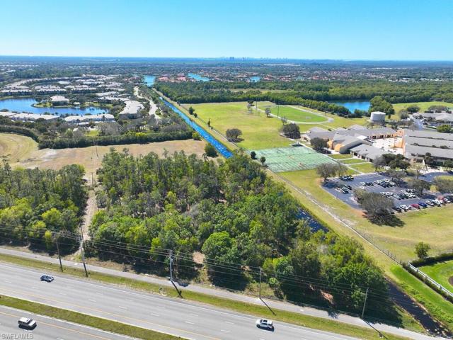 13900  Tamiami E TRL, Naples, FL 34114