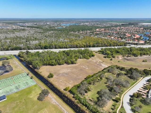 13900  Tamiami E TRL, Naples, FL 34114
