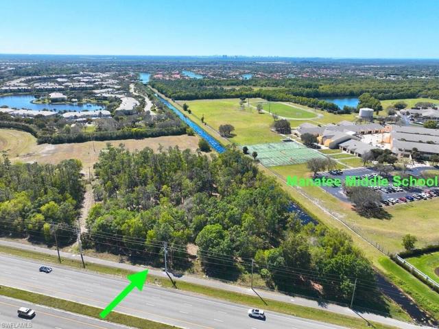 13900  Tamiami E TRL, Naples, FL 34114