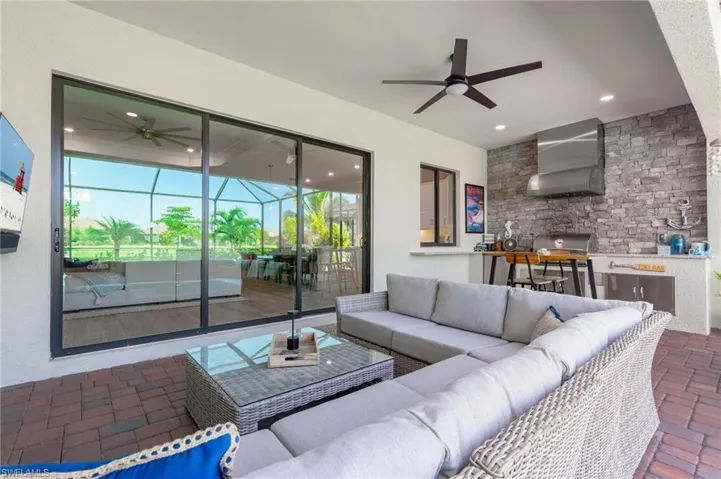 Living room with ceiling fan