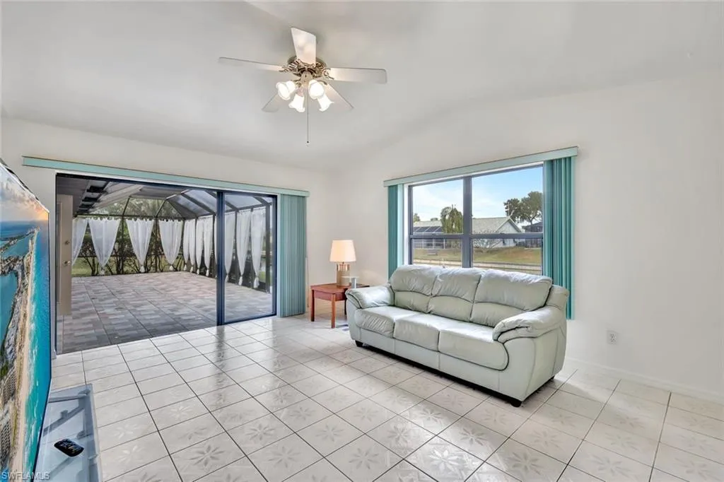 1705 7th ST, Cape Coral, FL 33990,225001246