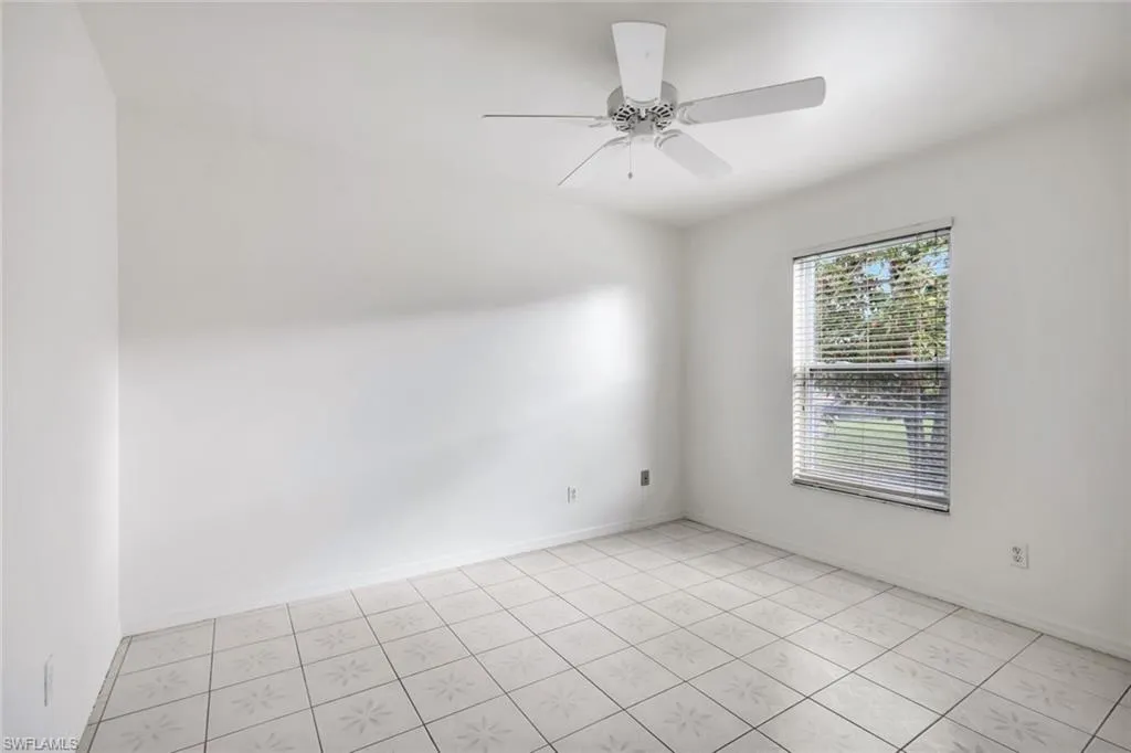 1705 7th ST, Cape Coral, FL 33990,225001246