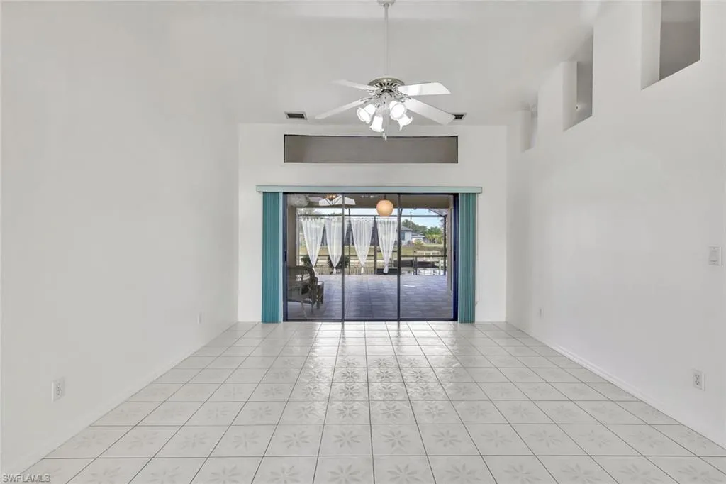 1705 7th ST, Cape Coral, FL 33990,225001246