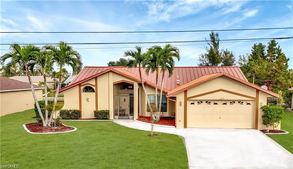 1705 7th ST, Cape Coral, FL 33990,225001246