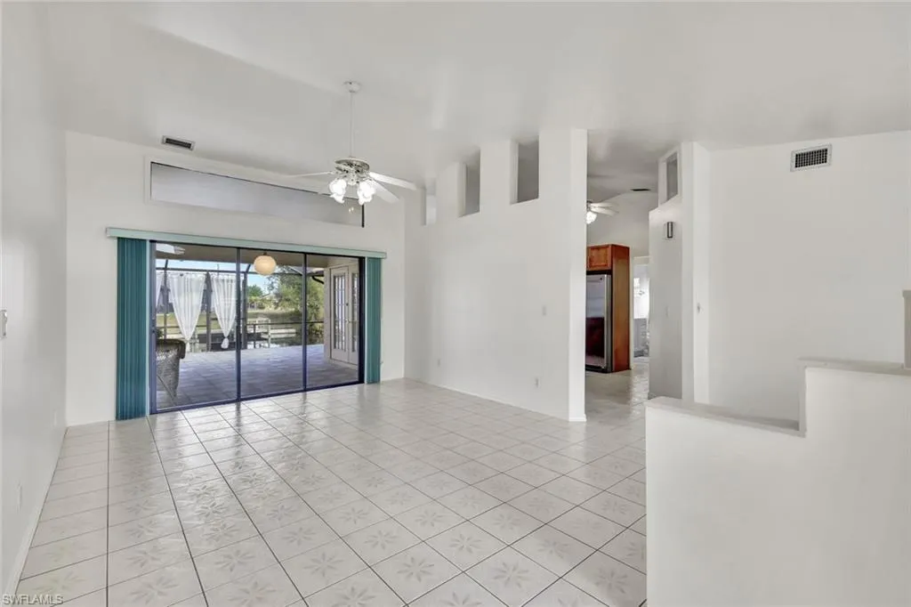 1705 7th ST, Cape Coral, FL 33990,225001246