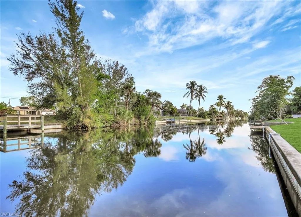 1705 7th ST, Cape Coral, FL 33990,225001246