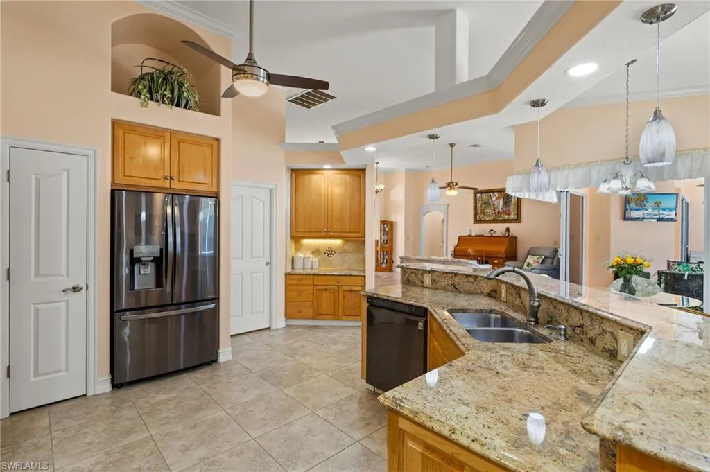 5302 27th PL, Cape Coral, FL 33914,225038668