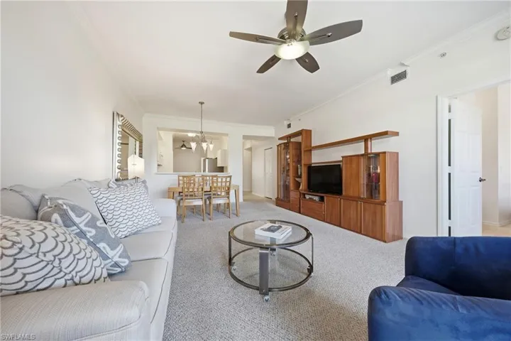3976 Bishopwood Ct E 3-102, Naples, Florida 34114