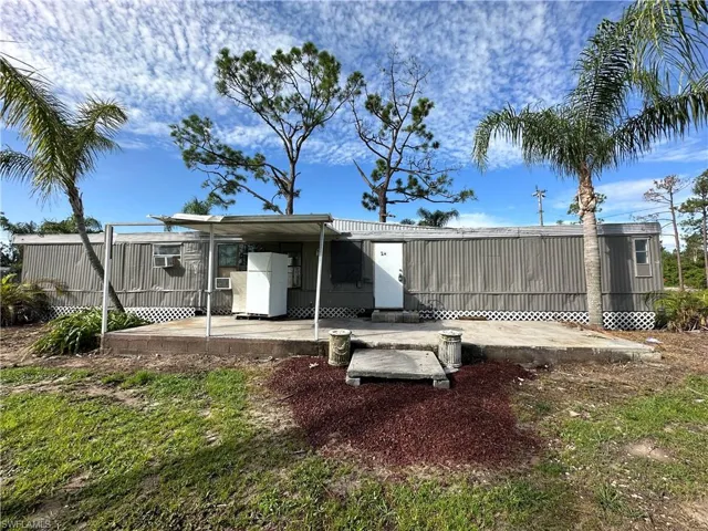 8086 Heck Dr 1a, North Fort Myers, Florida 33917