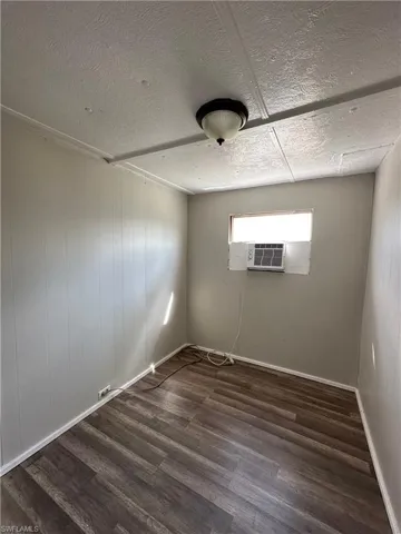 8086 Heck Dr 1a, North Fort Myers, Florida 33917