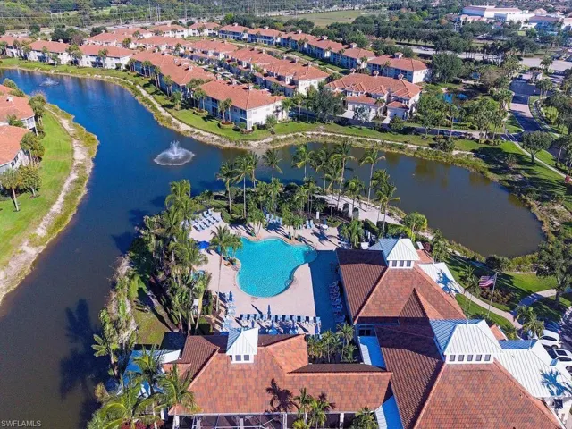 3049  Driftwood  WAY, Naples, FL 34109