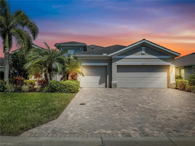 Beautiful 2445 sf home!