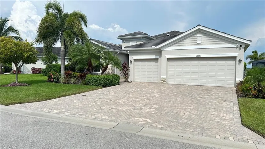 Huge Driveway with 3 Car Garage!